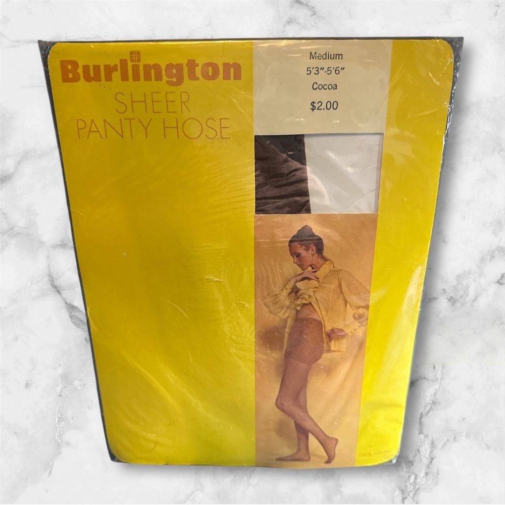 Vintage 70’s Burlington sheer pantyhose cocoa size medium